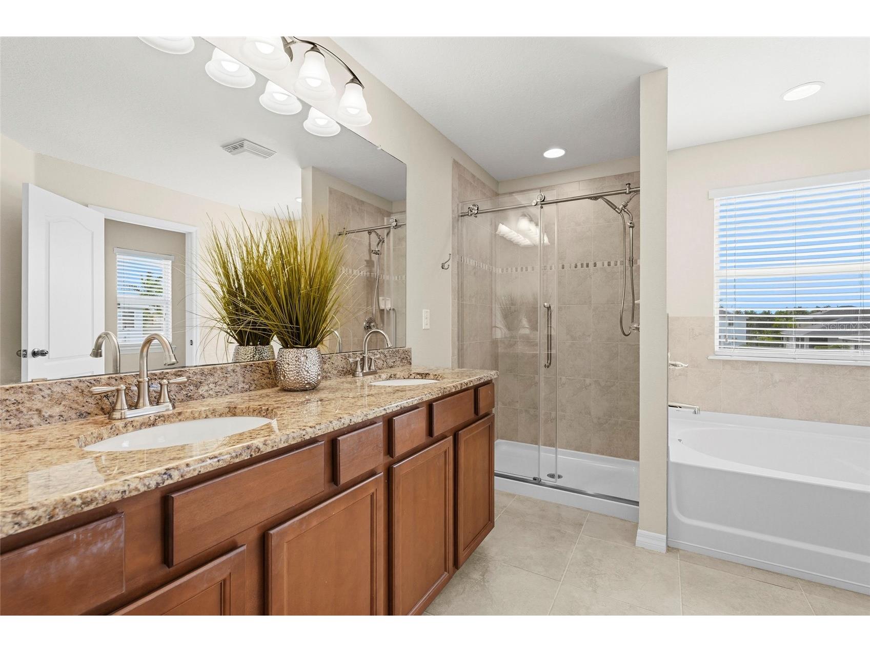 8457 Karpeal Drive Sarasota FL 34238 A4689349 image26