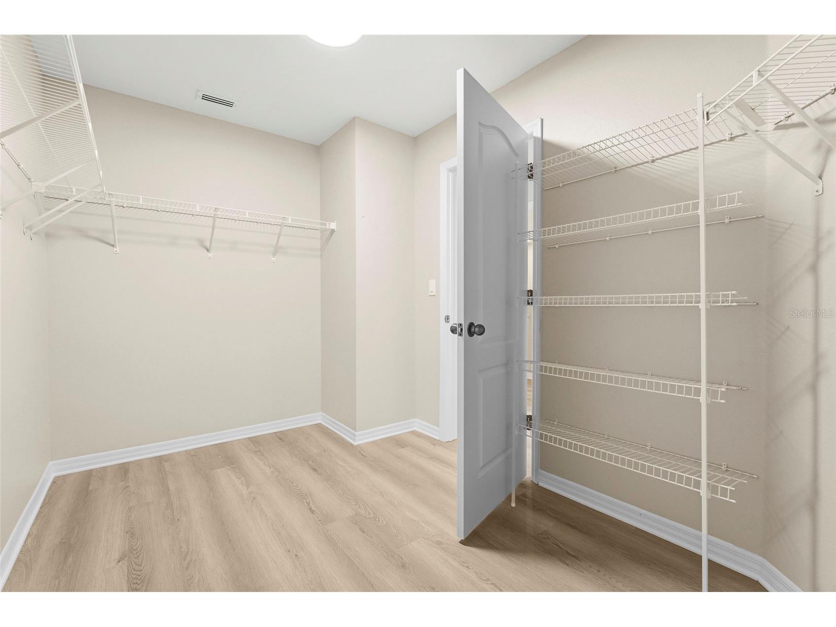 8457 Karpeal Drive Sarasota FL 34238 A4689349 image28