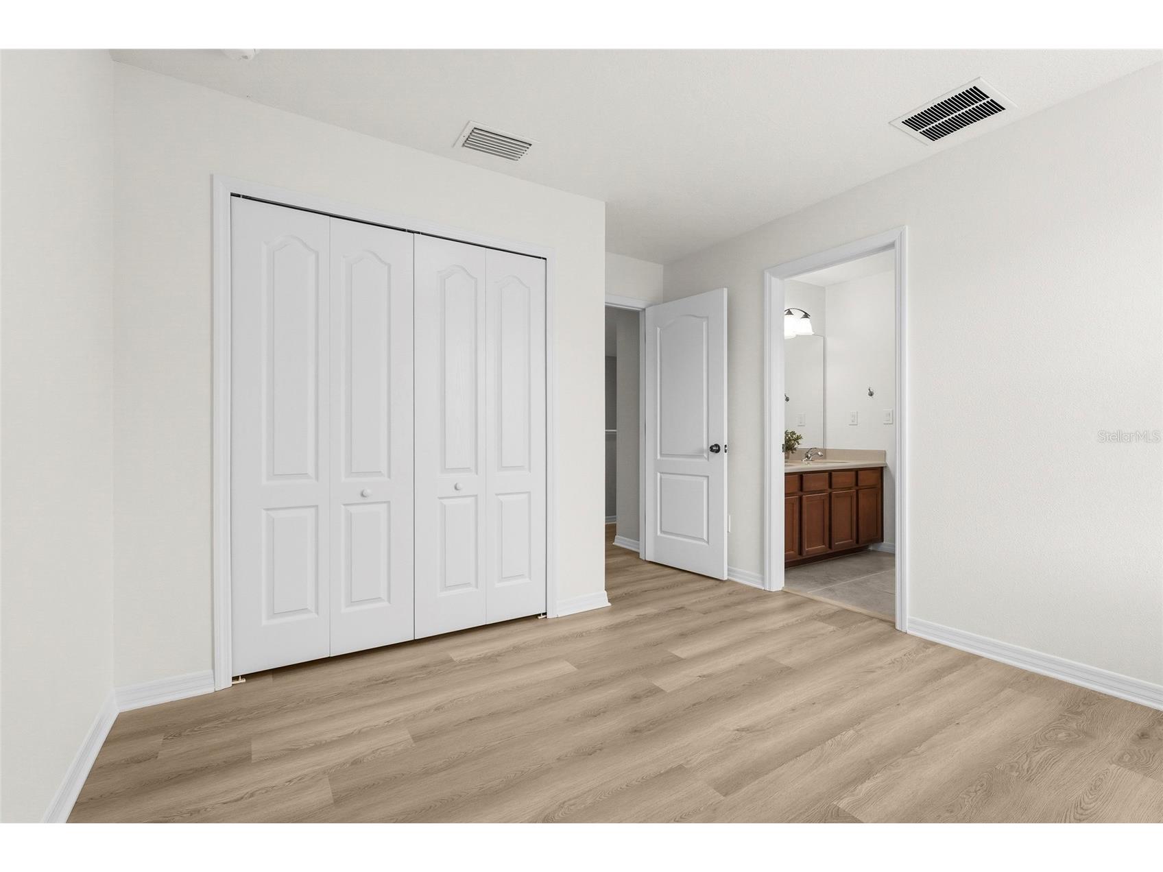 8457 Karpeal Drive Sarasota FL 34238 A4689349 image38