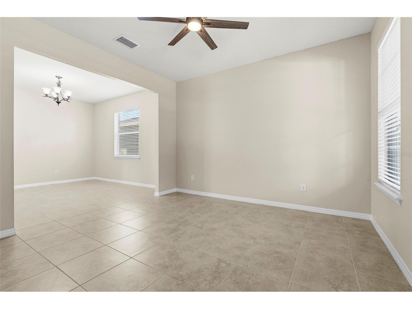 8457 Karpeal Drive Sarasota FL 34238 A4689349 image6