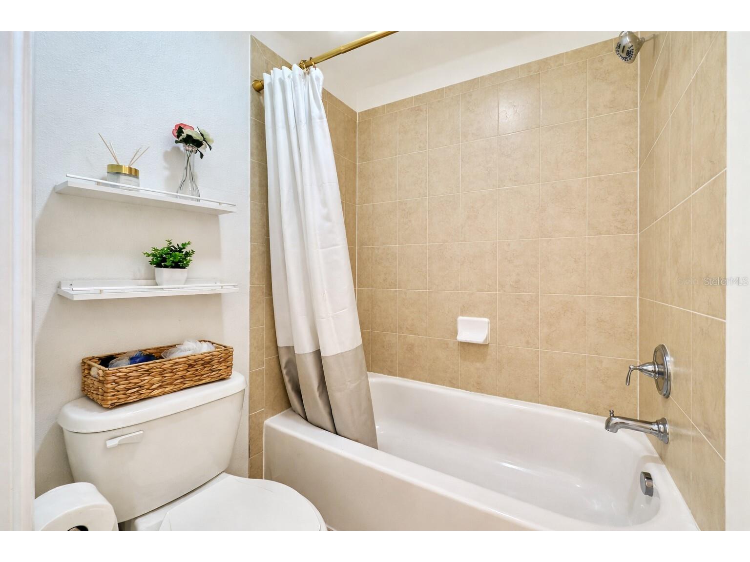 8458 Kelsall Drive Orlando FL 32832 O6425173 image25