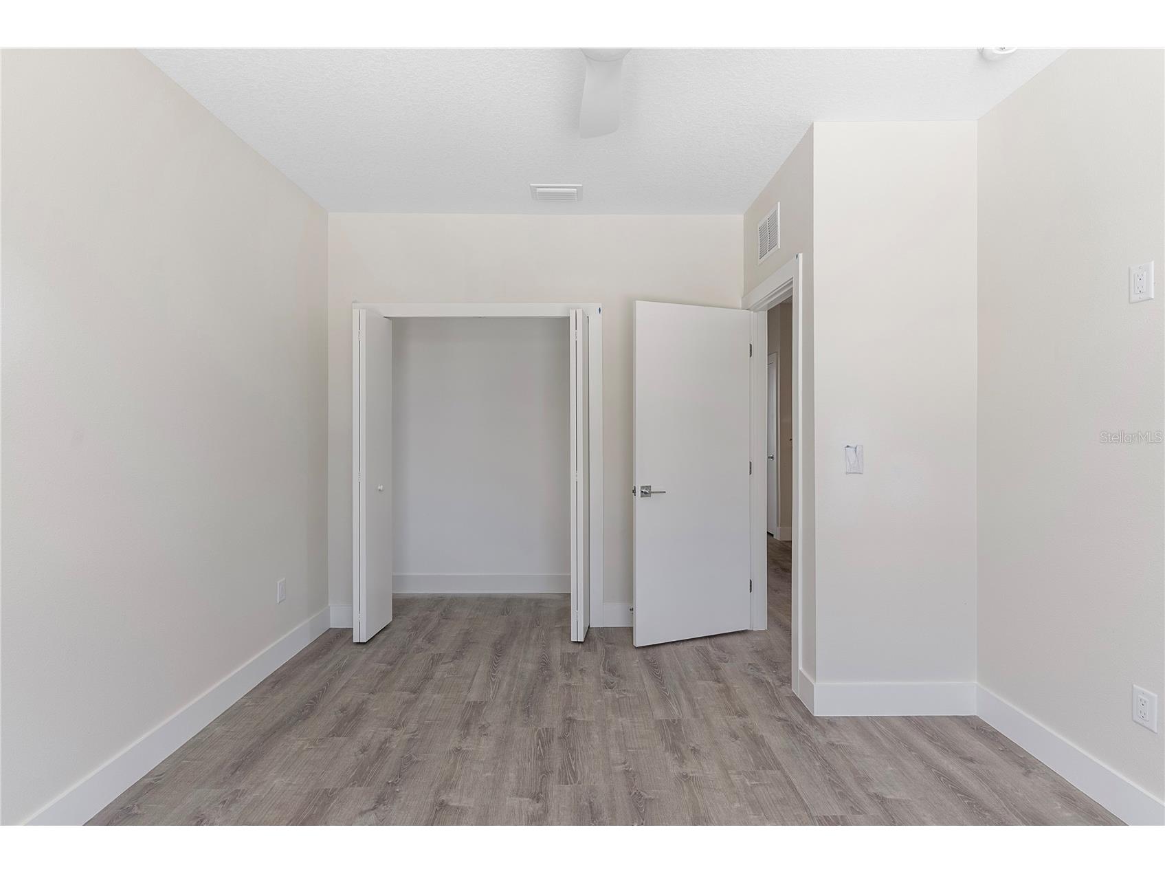 8458 Modano Place Tampa FL 33614 TB8505070 image16