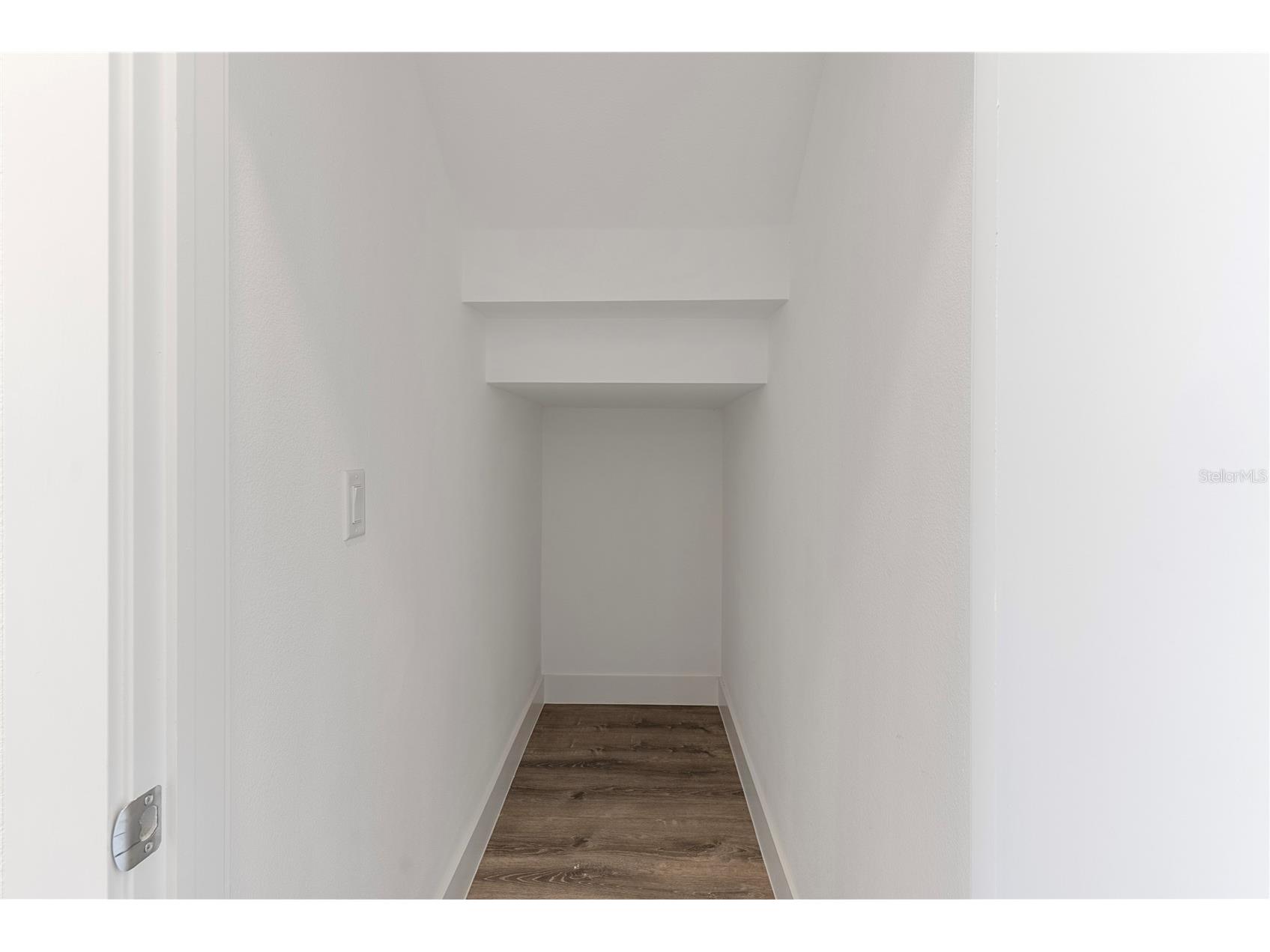 8458 Modano Place Tampa FL 33614 TB8505070 image17