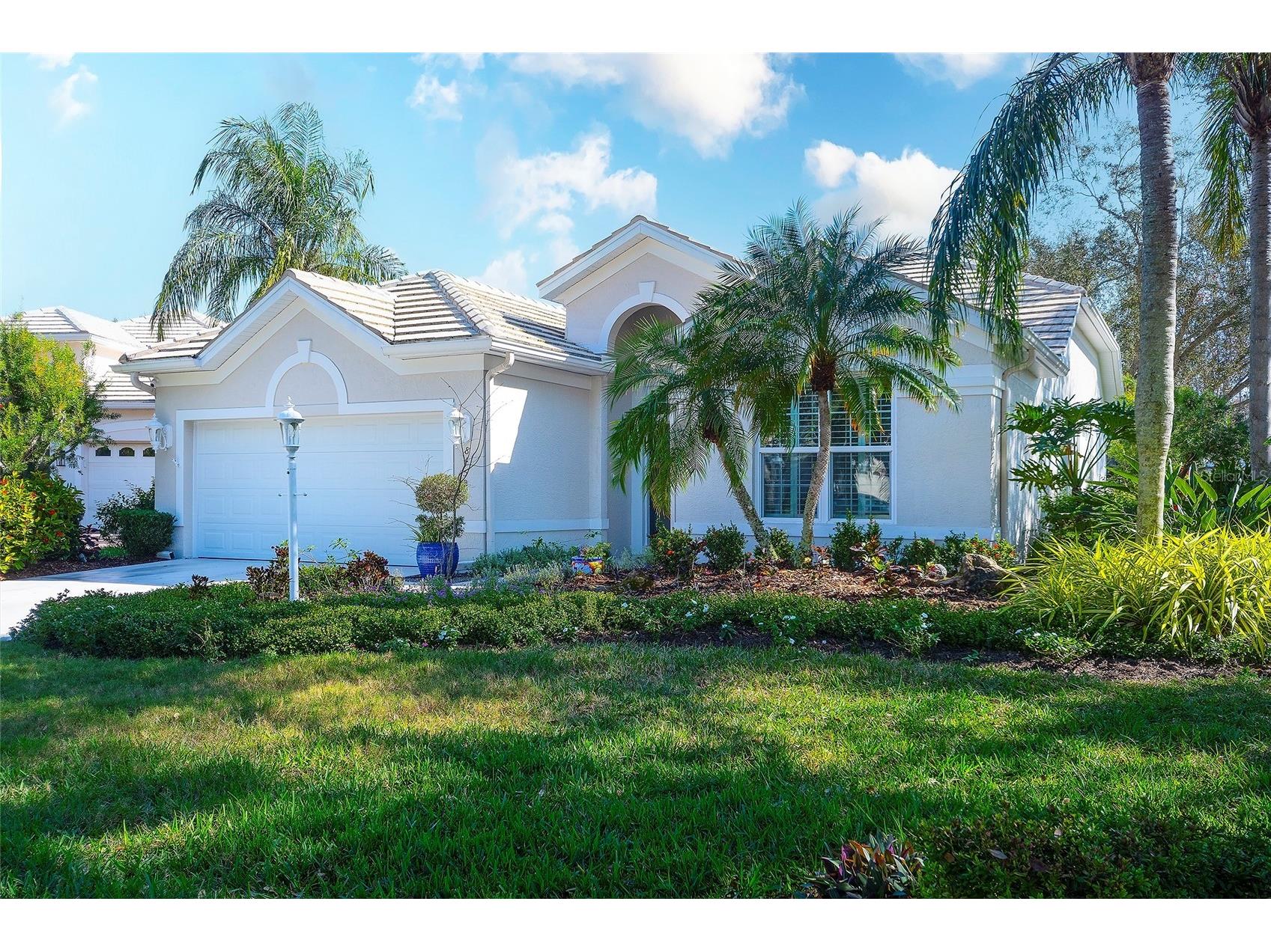8459 Idlewood Court Lakewood Ranch FL 34202 - LAKE UIHLEIN A4675145 image1