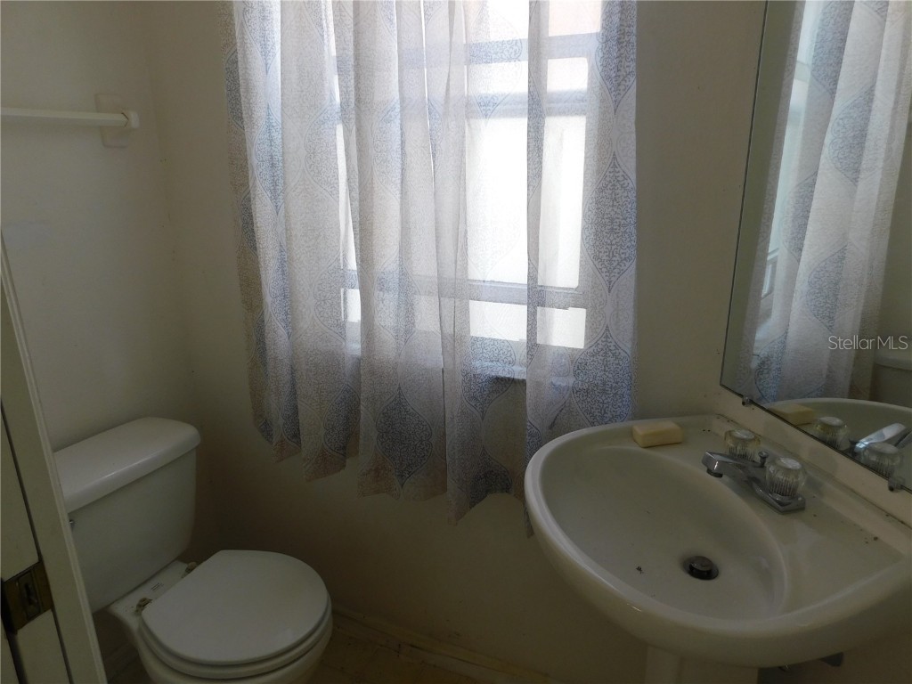 846 Burlwood Street Brandon FL 33511 W7876725 image5