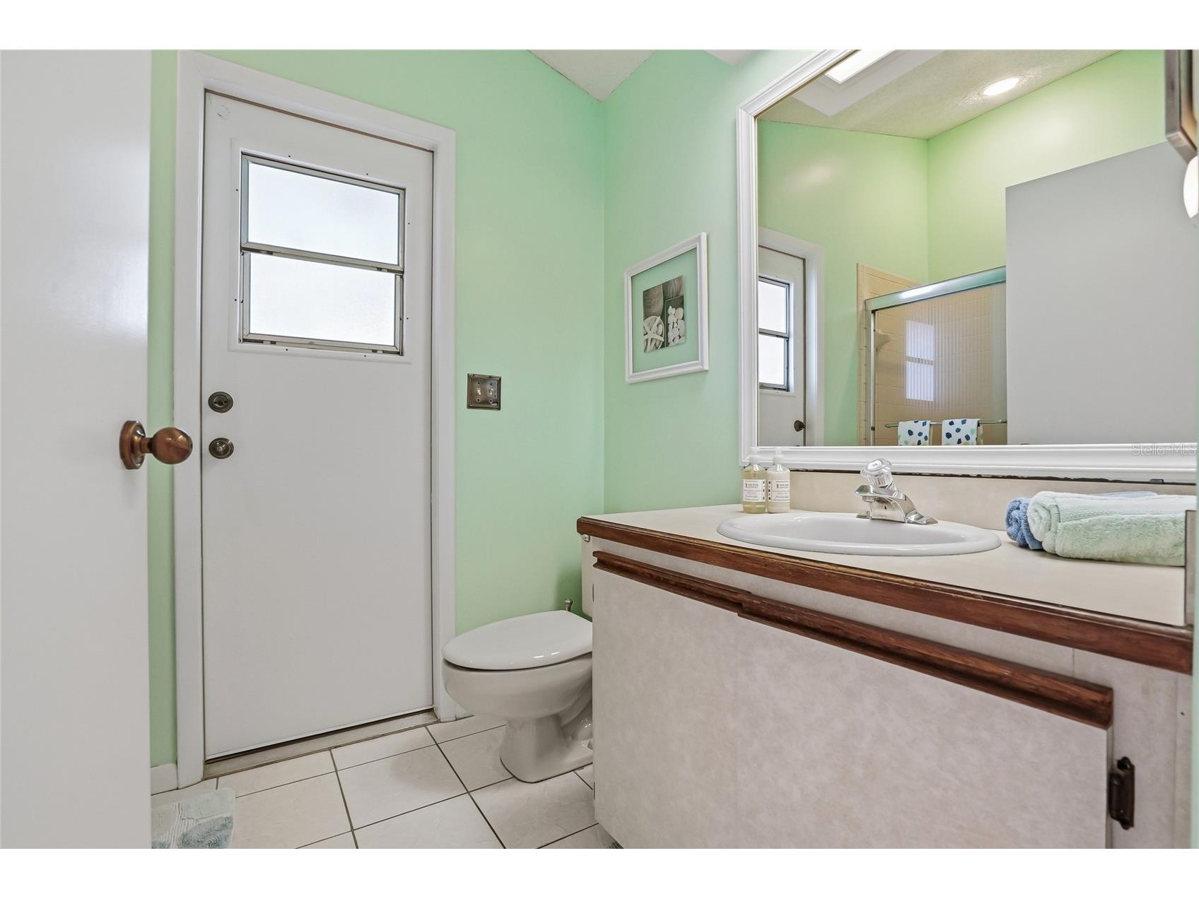 846 Centerwood Drive Tarpon Springs FL 34688 TB8478531 image43
