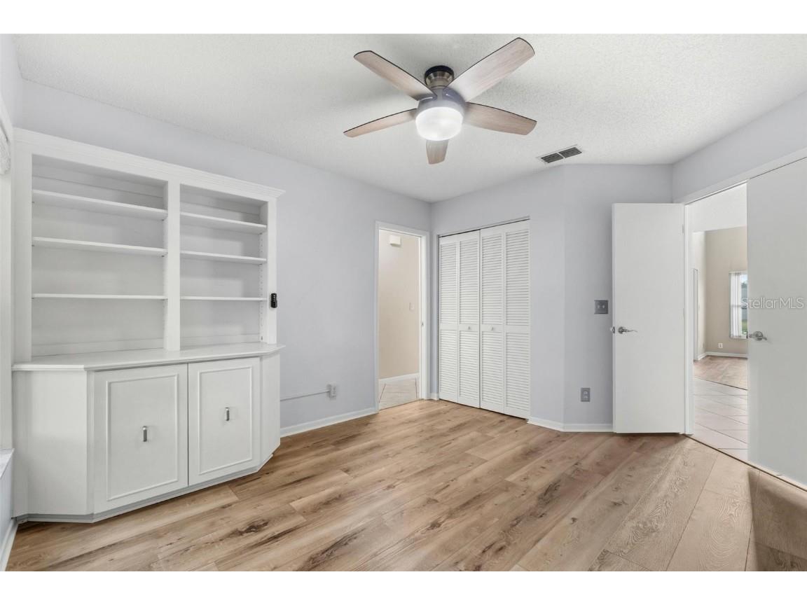 846 Glades Court NE Saint Petersburg FL 33702 TB8443930 image15