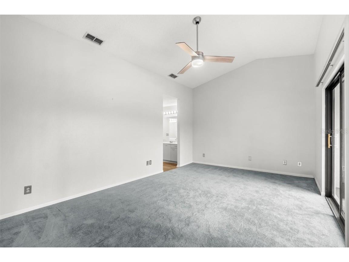 846 Glades Court NE Saint Petersburg FL 33702 TB8443930 image25