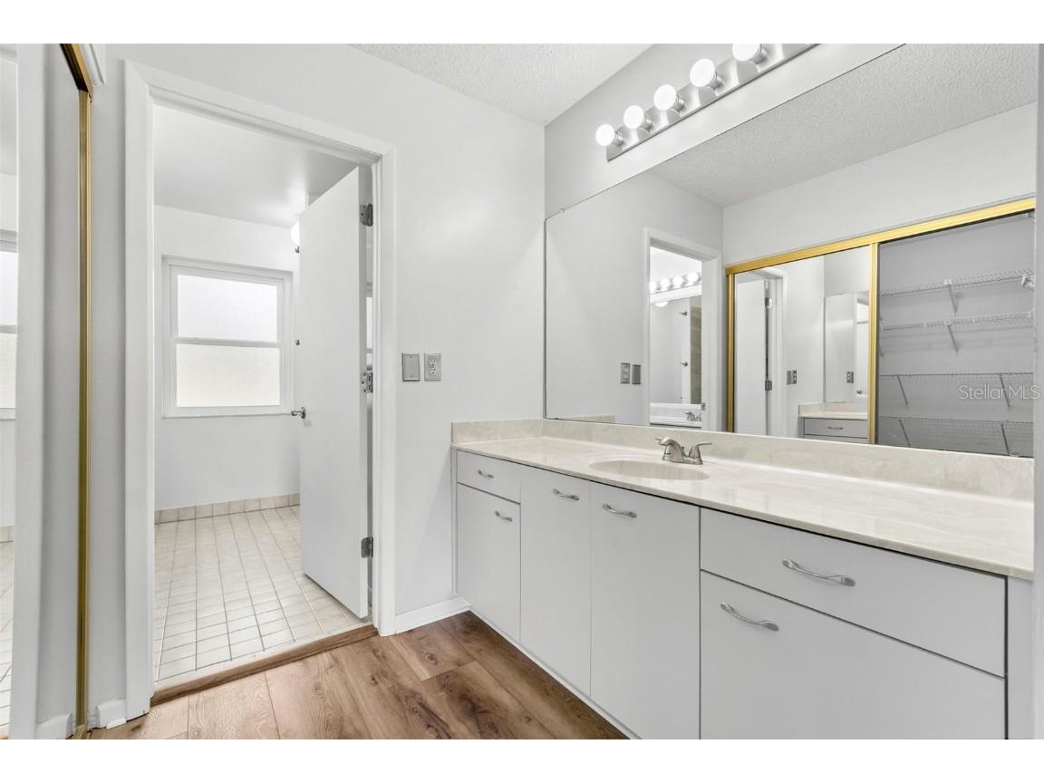 846 Glades Court NE Saint Petersburg FL 33702 TB8443930 image27