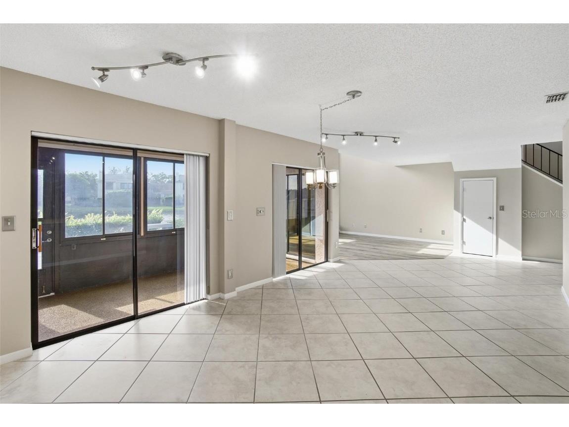 846 Glades Court NE Saint Petersburg FL 33702 TB8443930 image6