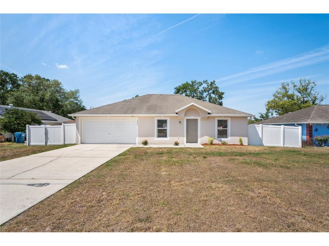 8461 Apple Orchard Road Spring Hill FL 34608 W7874982 image1