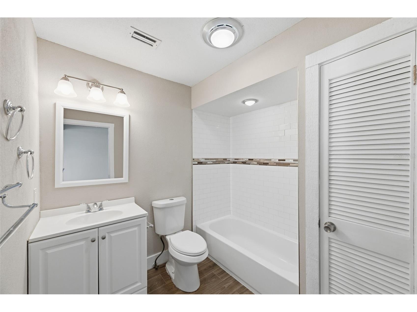 8461 Flagstone Drive Tampa FL 33615 - WOODS CREEK TB8475377 image24