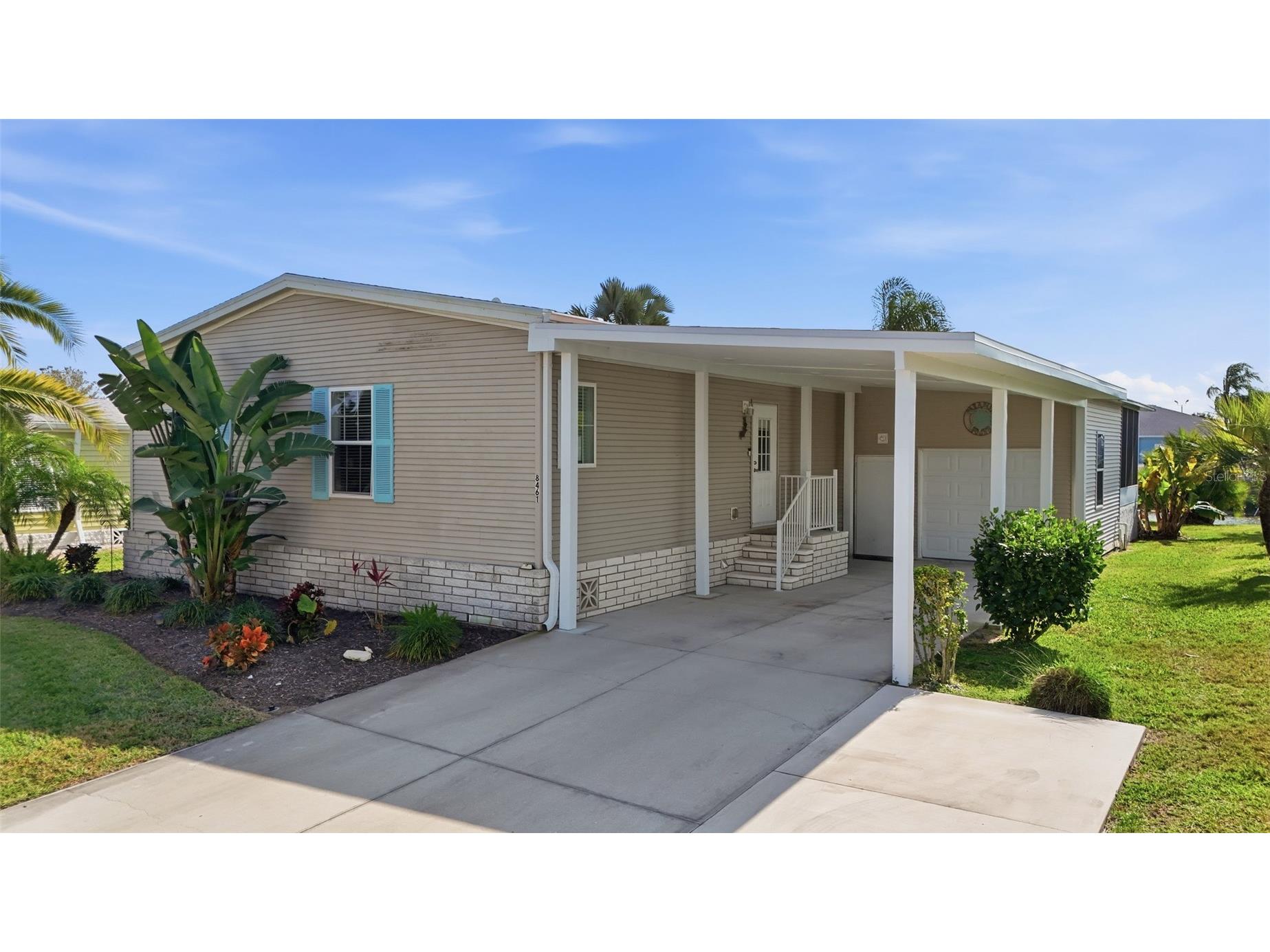 8461 Kinglet Drive Englewood FL 34224 C7520033 image1