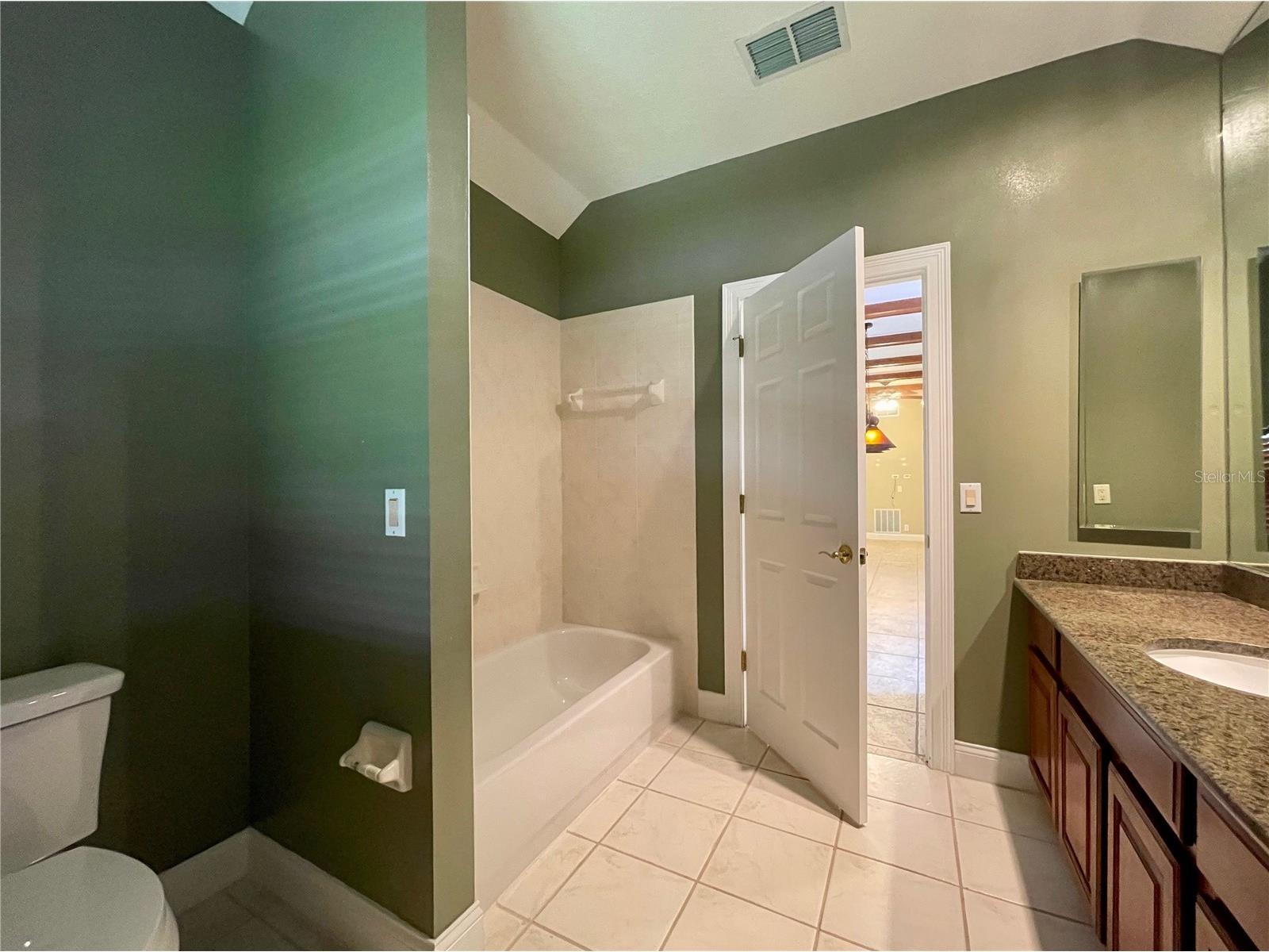 8463 Tibet Butler Dr Windermere FL 34786 - LAKE BURDEN O6413065 image21