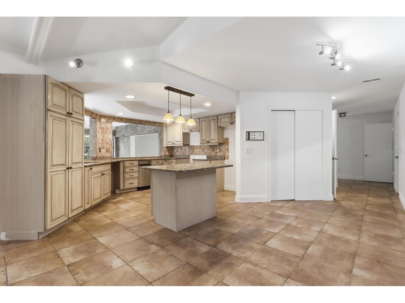 8464 Delaware Drive Spring Hill FL 34607 W7884601 image15