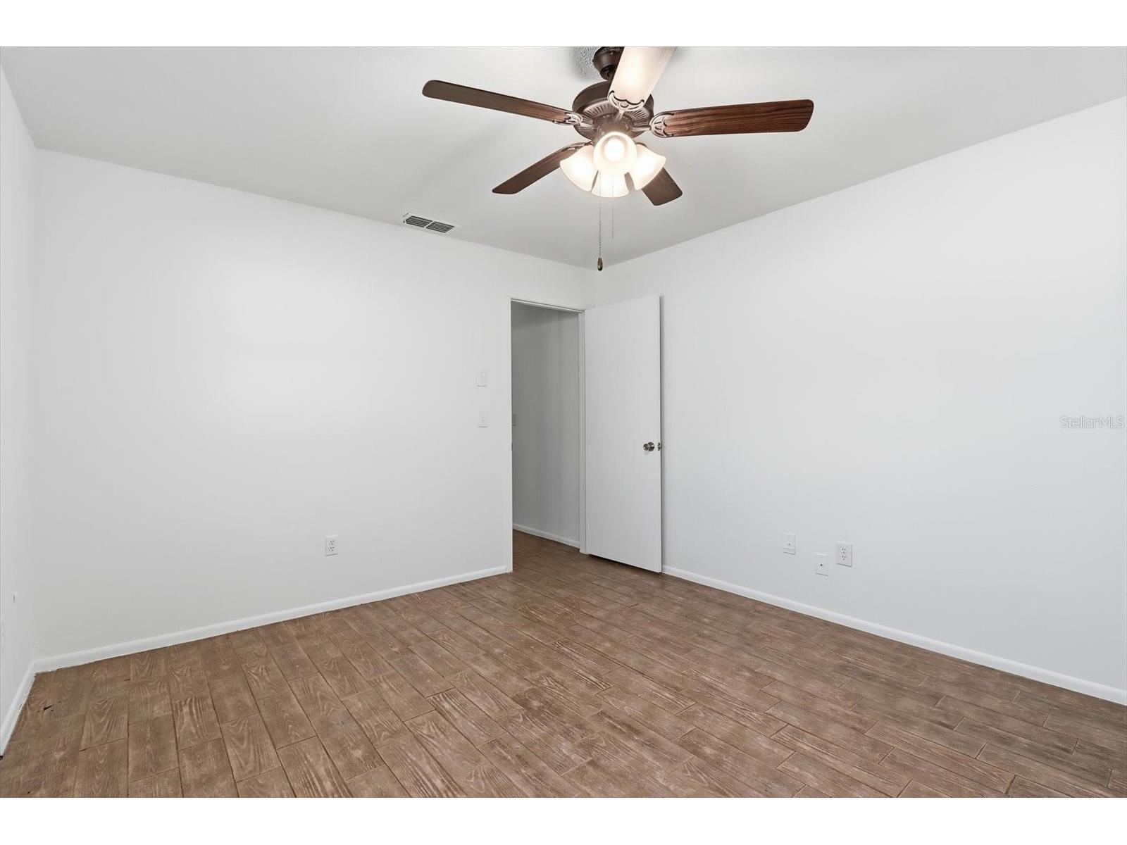 8464 Delaware Drive Spring Hill FL 34607 W7884601 image25