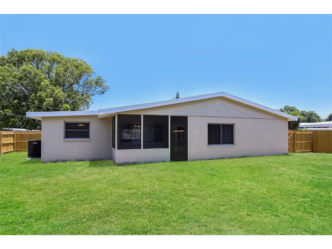 8464 Hollyhock Avenue Largo FL 33777 O6331302 image15