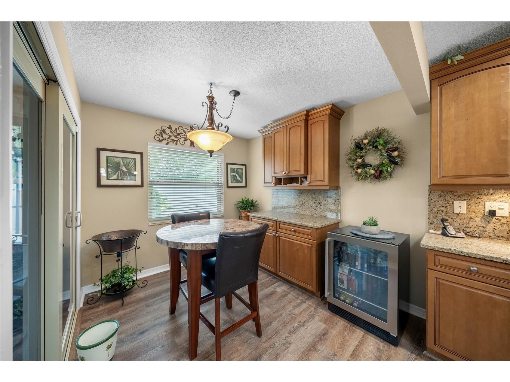 8465 Cypress Lake Circle Sarasota FL 34243 A4678494 image12