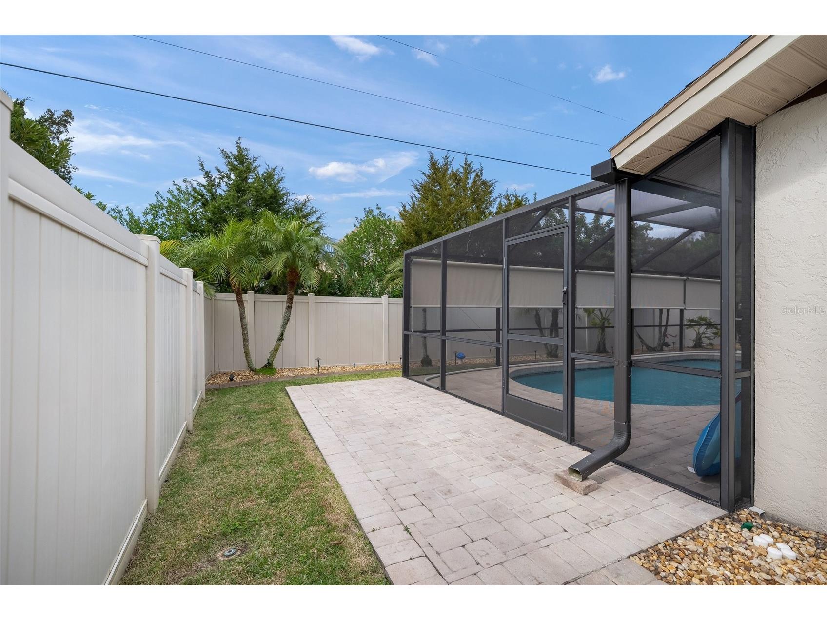 8465 Cypress Lake Circle Sarasota FL 34243 A4678494 image35
