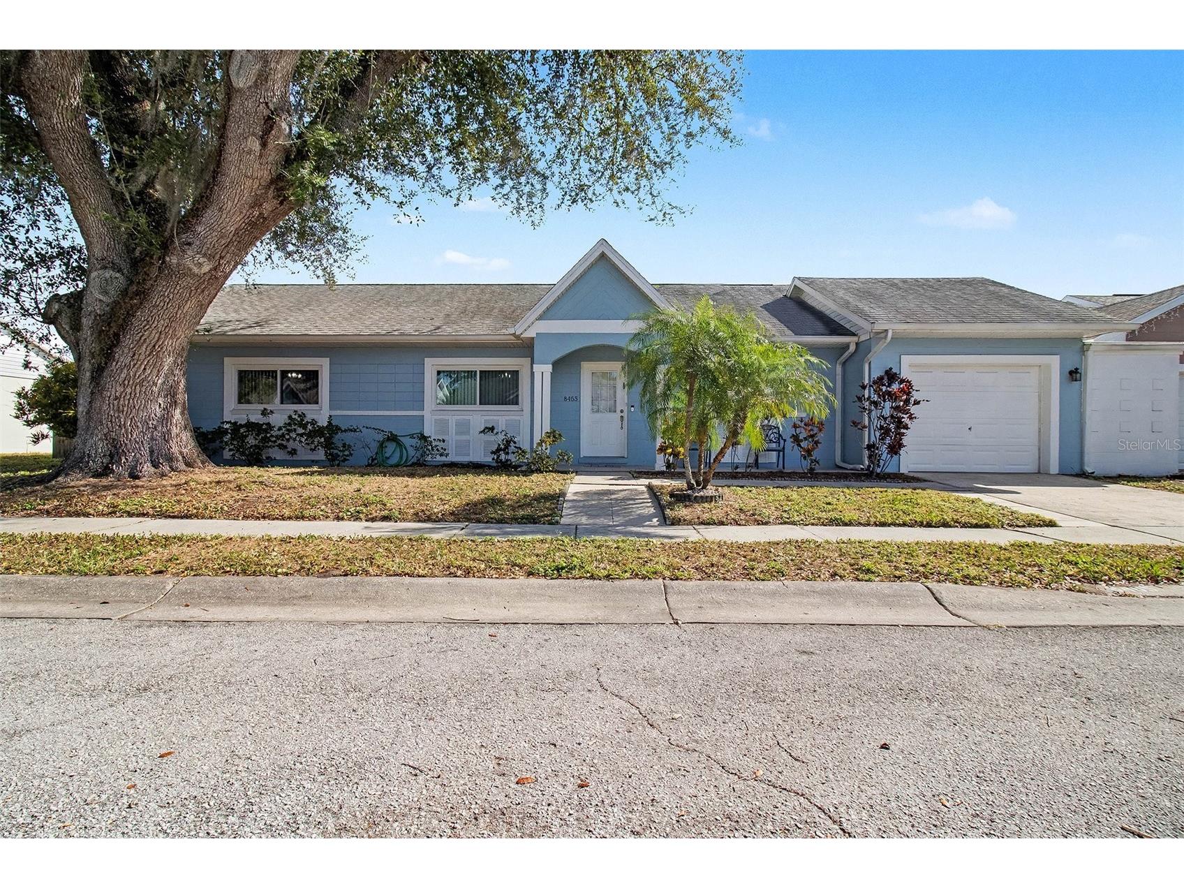 8465 Oak Bluff Drive Orlando FL 32827 W7881570 image1
