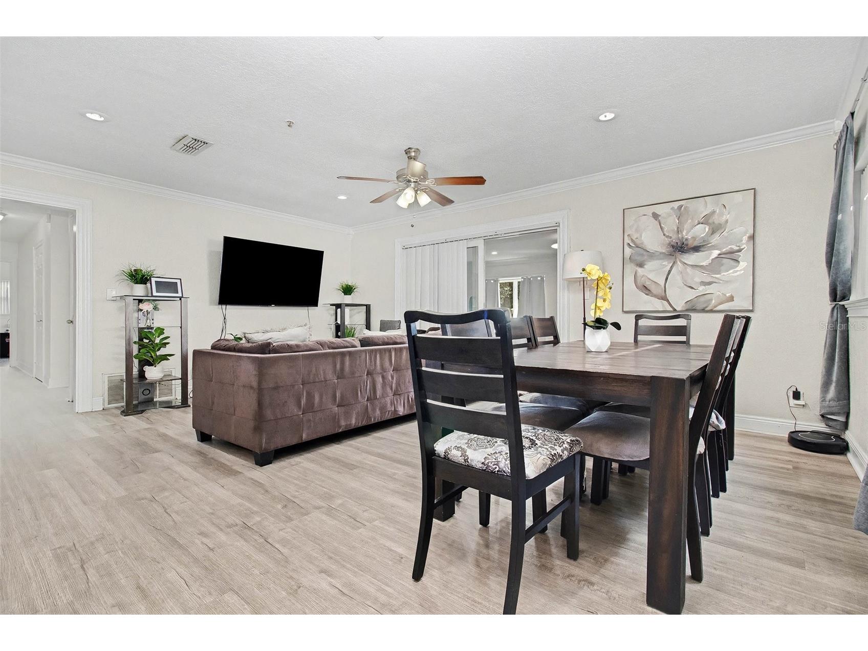 8465 Oak Bluff Drive Orlando FL 32827 W7881570 image3