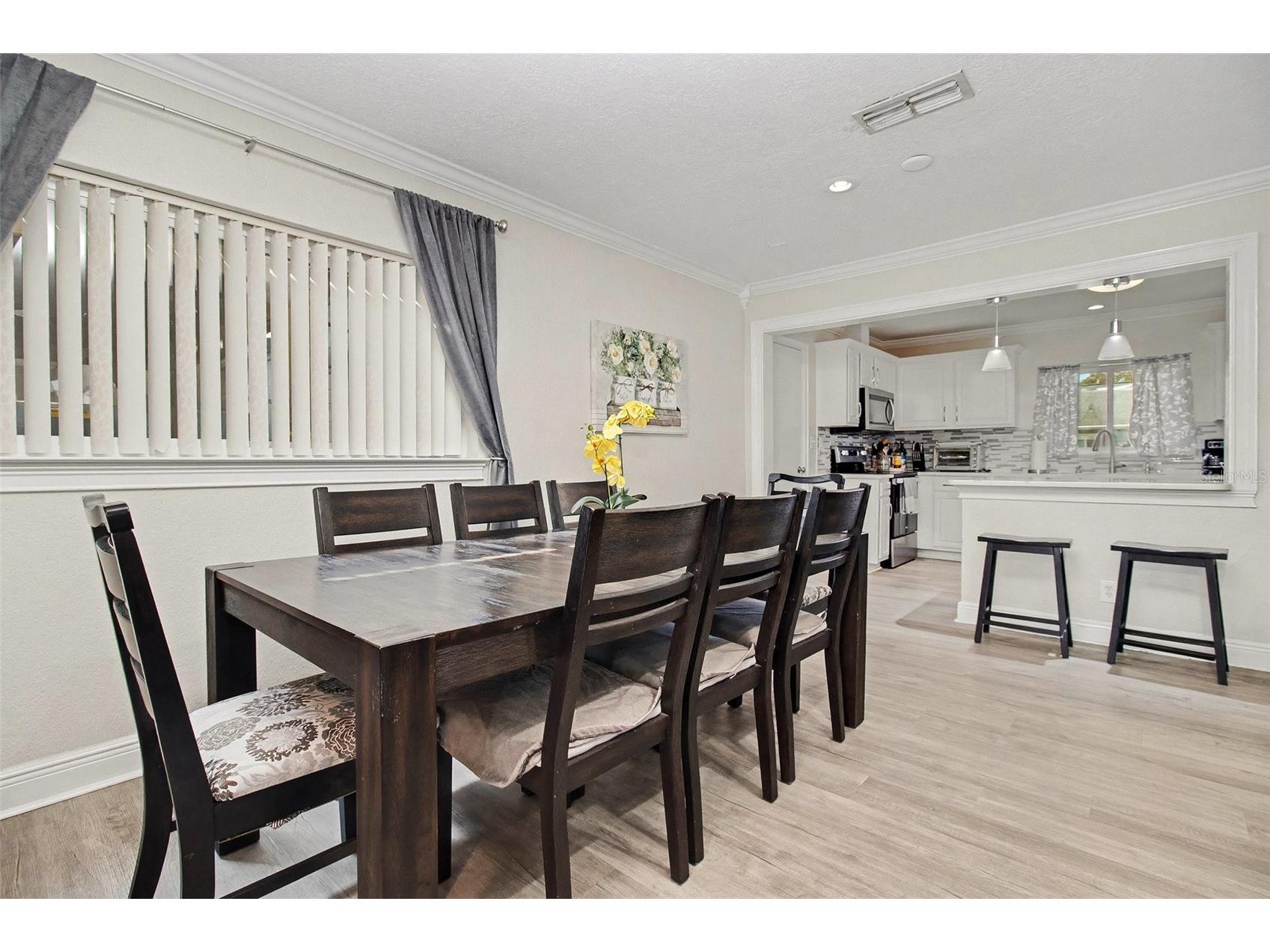 8465 Oak Bluff Drive Orlando FL 32827 W7881570 image4