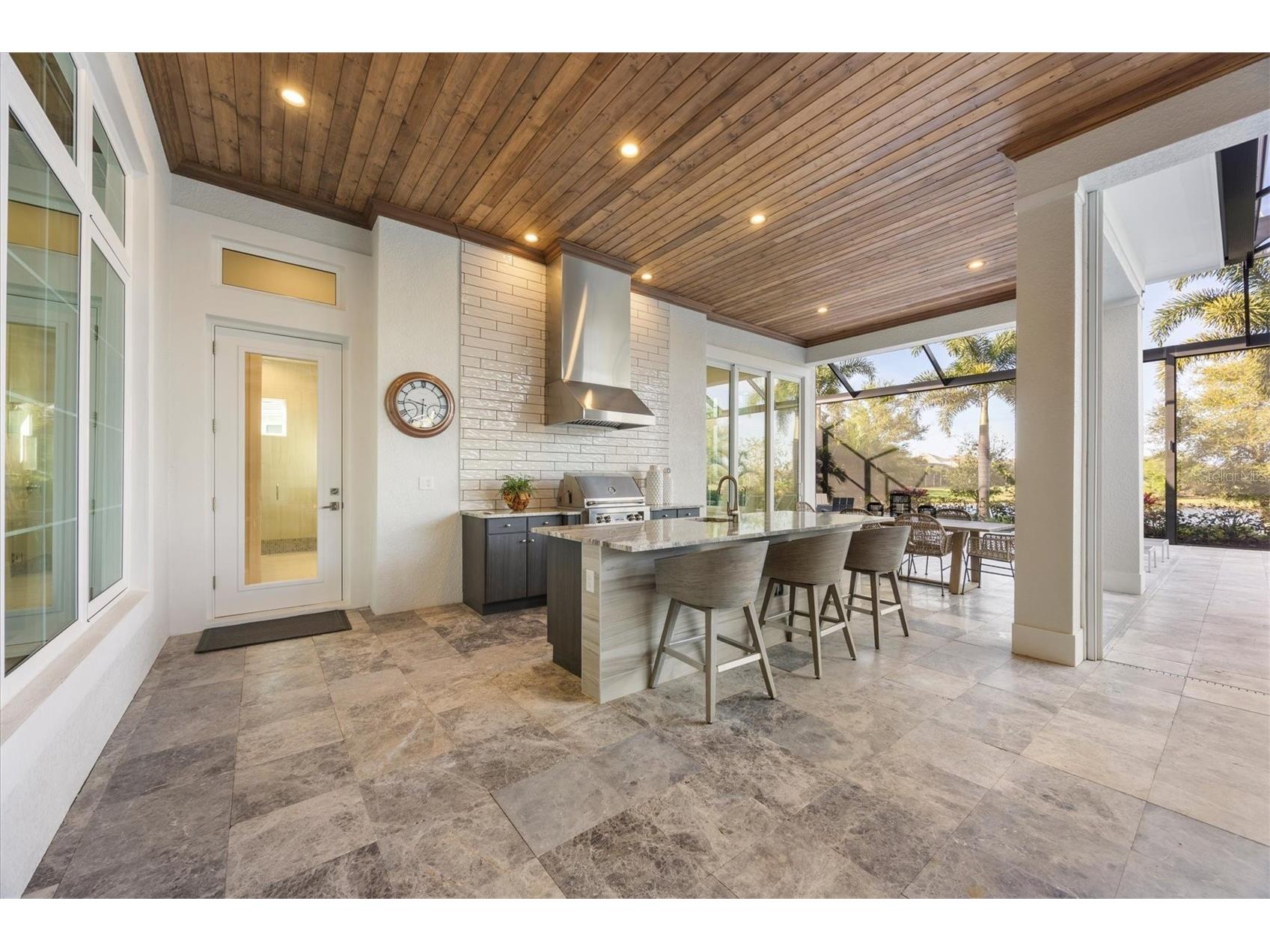 8465 Pavia Way Lakewood Ranch FL 34202 A4686745 image11