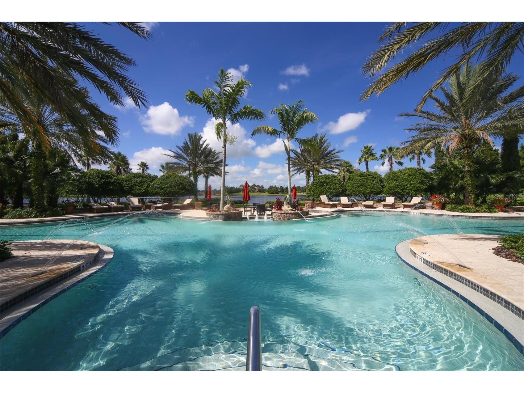 8465 Pavia Way Lakewood Ranch FL 34202 A4686745 image87