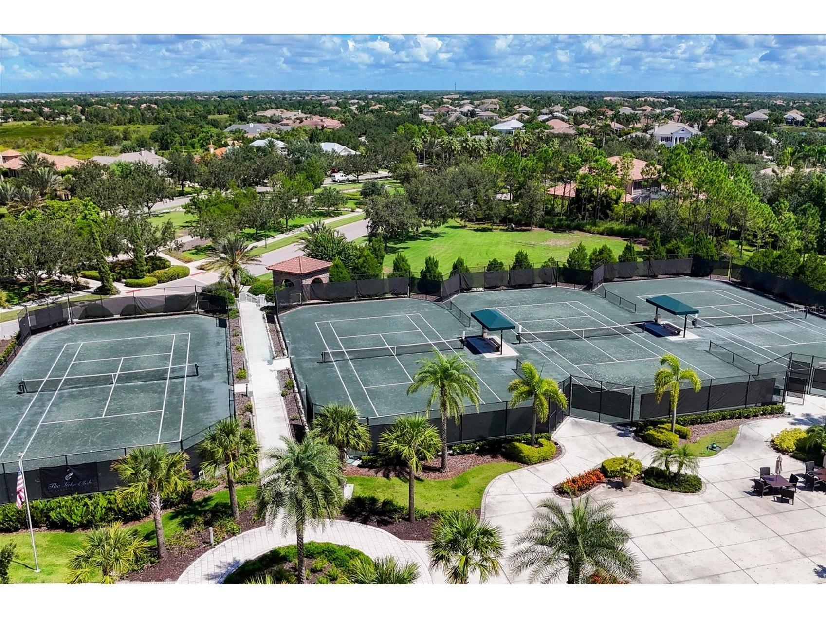 8465 Pavia Way Lakewood Ranch FL 34202 A4686745 image97