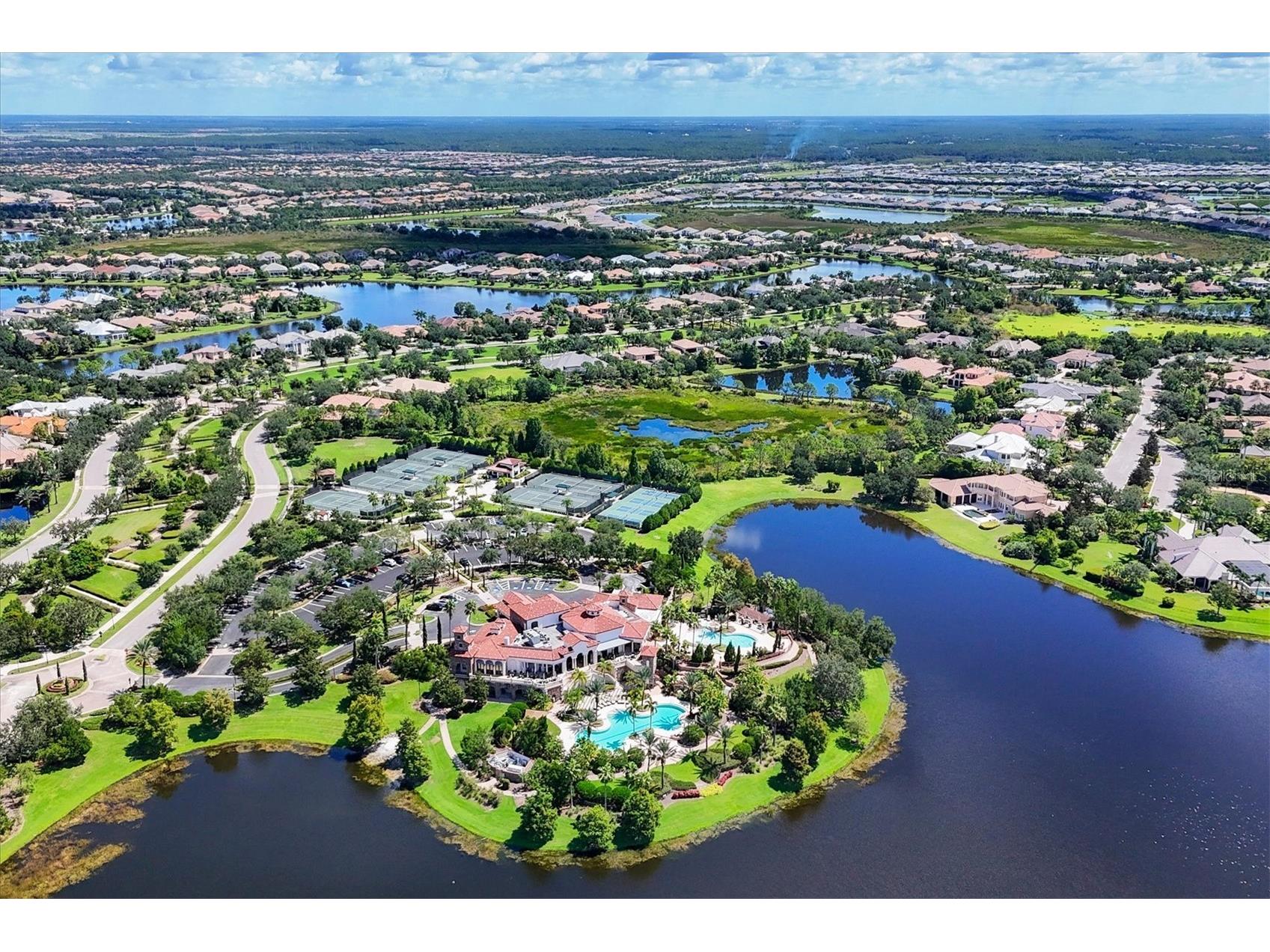 8465 Pavia Way Lakewood Ranch FL 34202 A4686745 image99