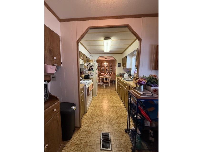 8466 Dickens Avenue Brooksville FL 34613 TB8401406 image6