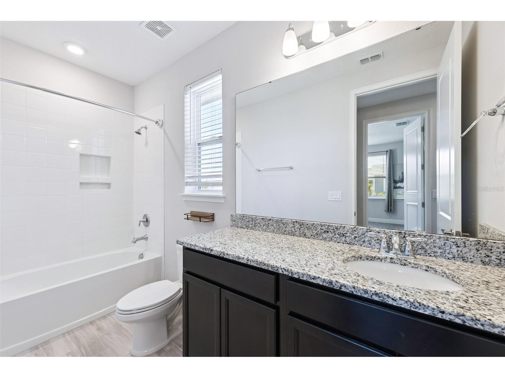 8466 Feringa Alley Orlando FL 32827 O6406364 image14