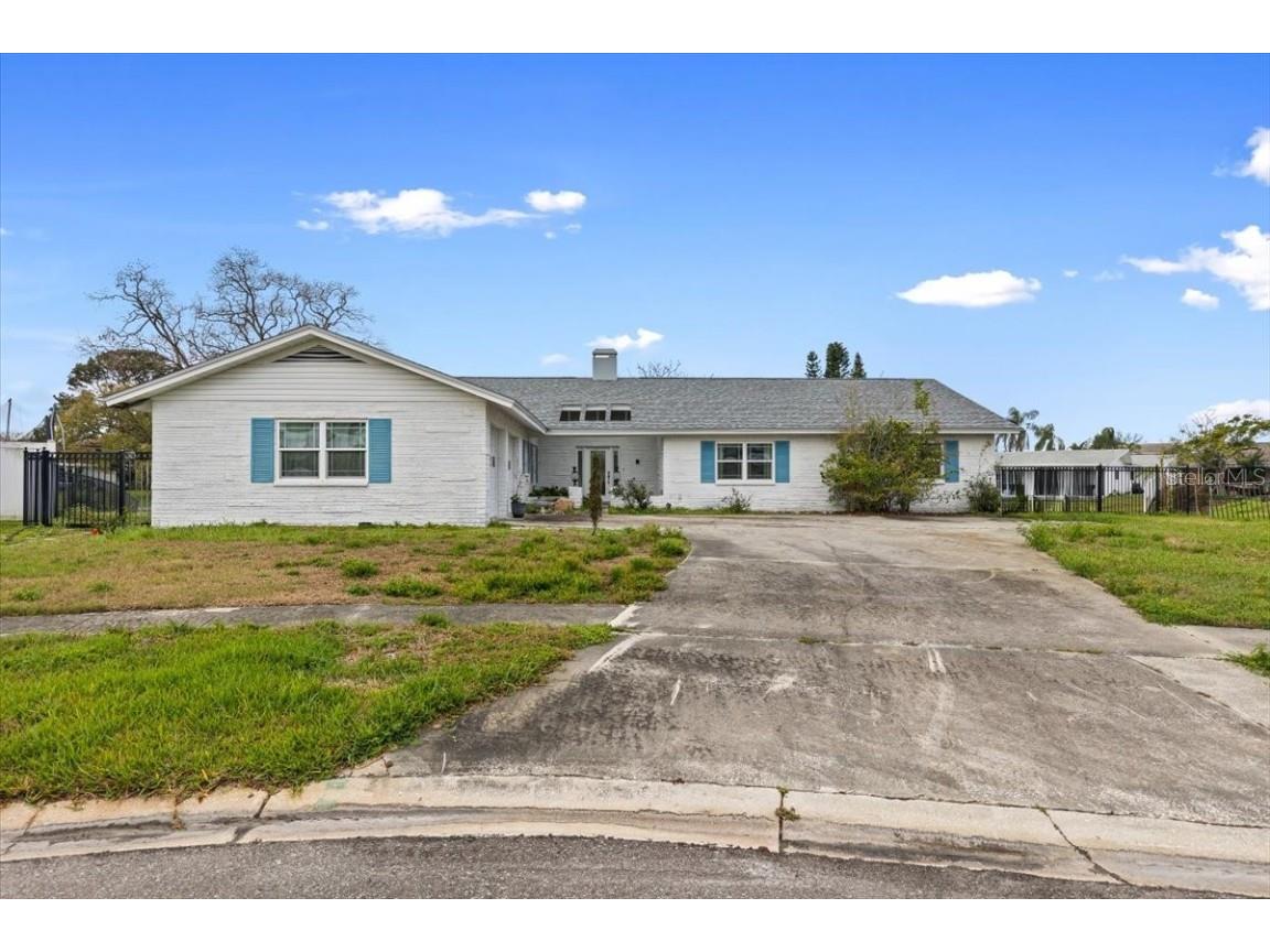 8468 Flagstone Drive Tampa FL 33615 TB8354018 image1