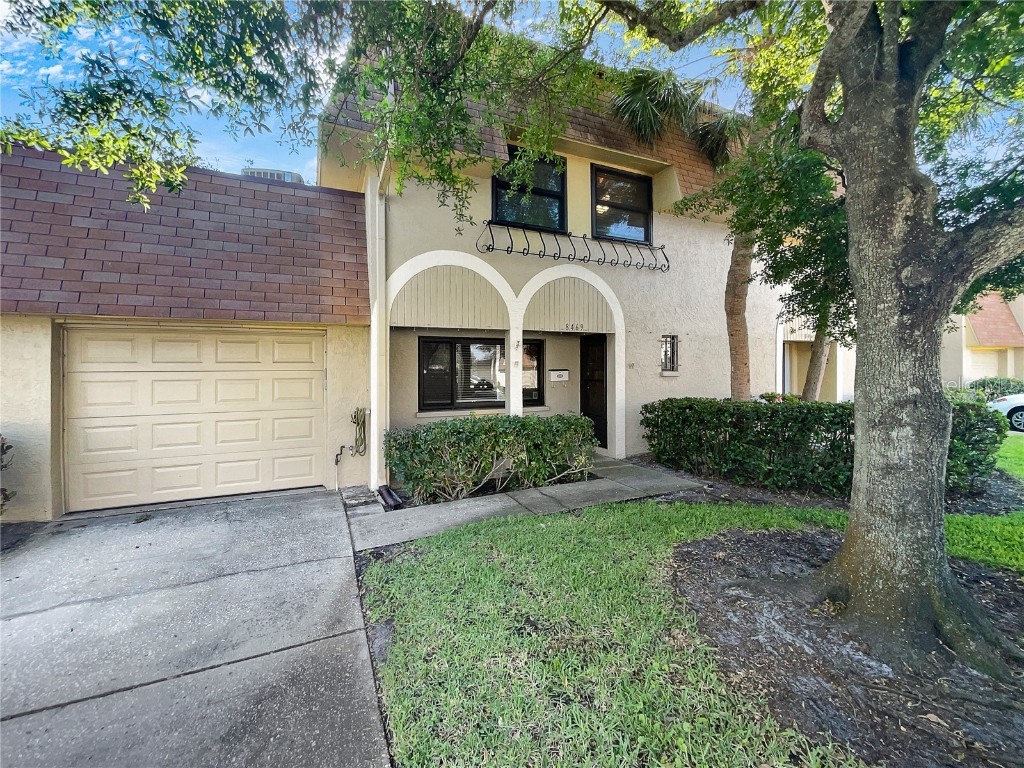 8469 17th Street N #16-D Saint Petersburg FL 33702 O6195403 image1