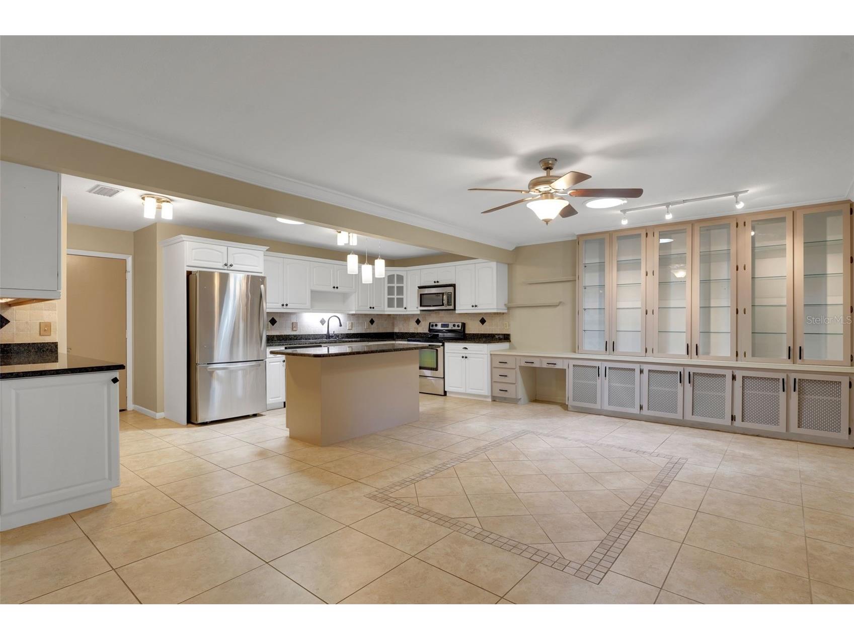 8469 SW 92nd Place #D Ocala FL 34481 OM708976 image15