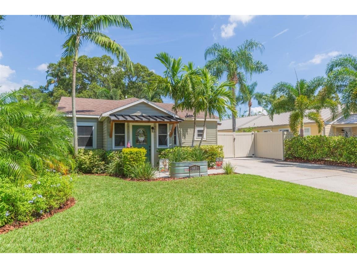 847 41st Avenue N Saint Petersburg FL 33703 U8213043 image1