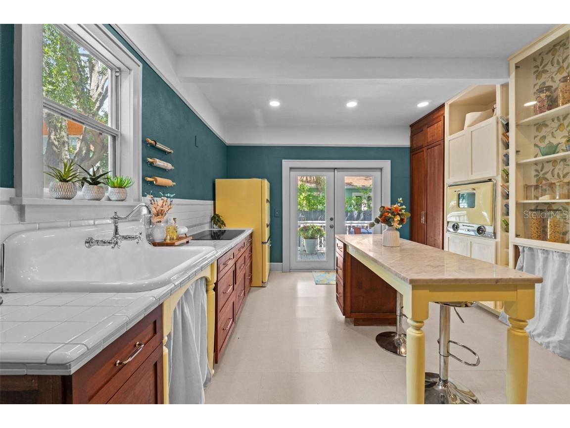 847 9th Avenue S Saint Petersburg FL 33701 TB8420976 image13