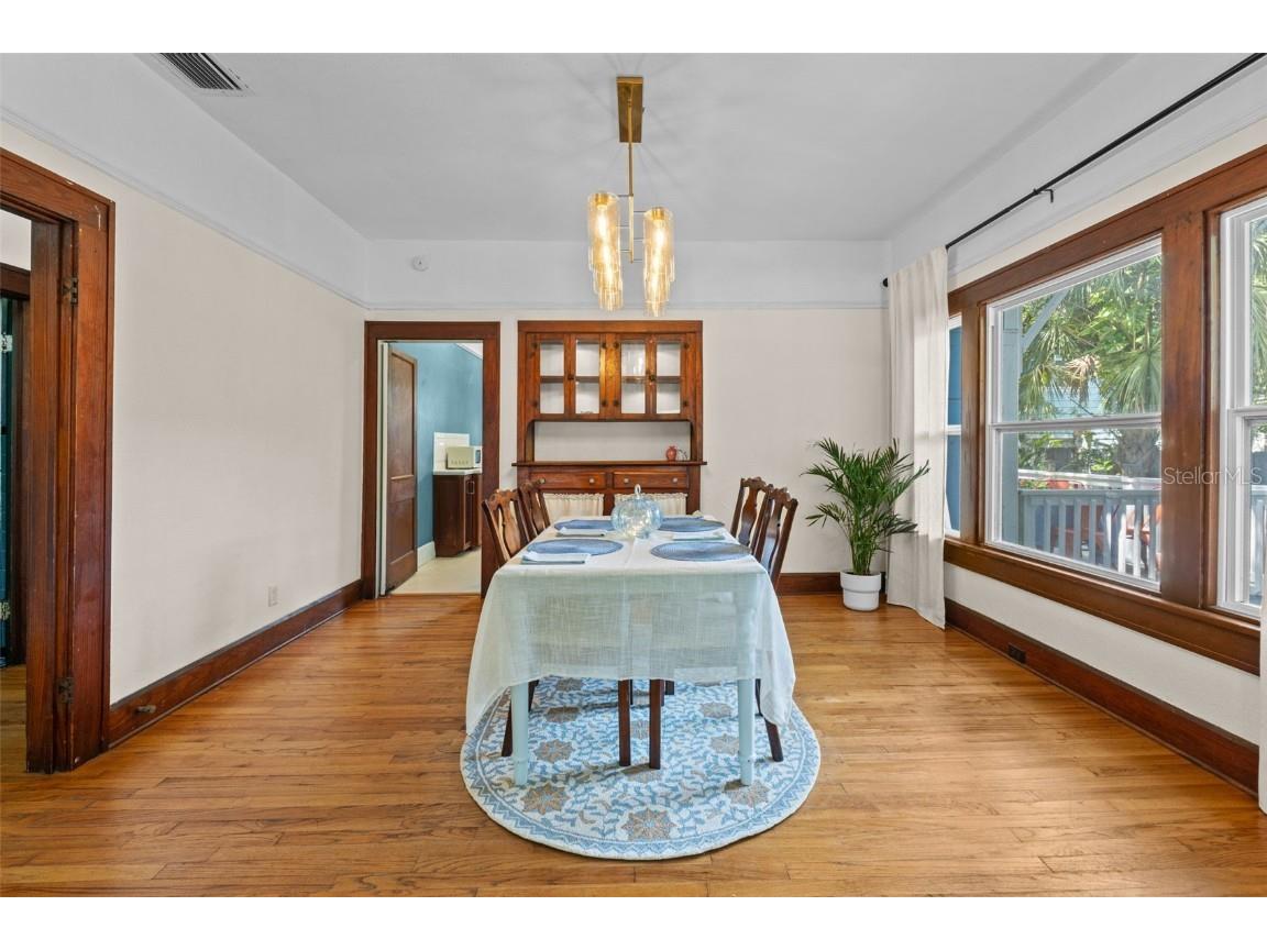 847 9th Avenue S Saint Petersburg FL 33701 TB8420976 image18