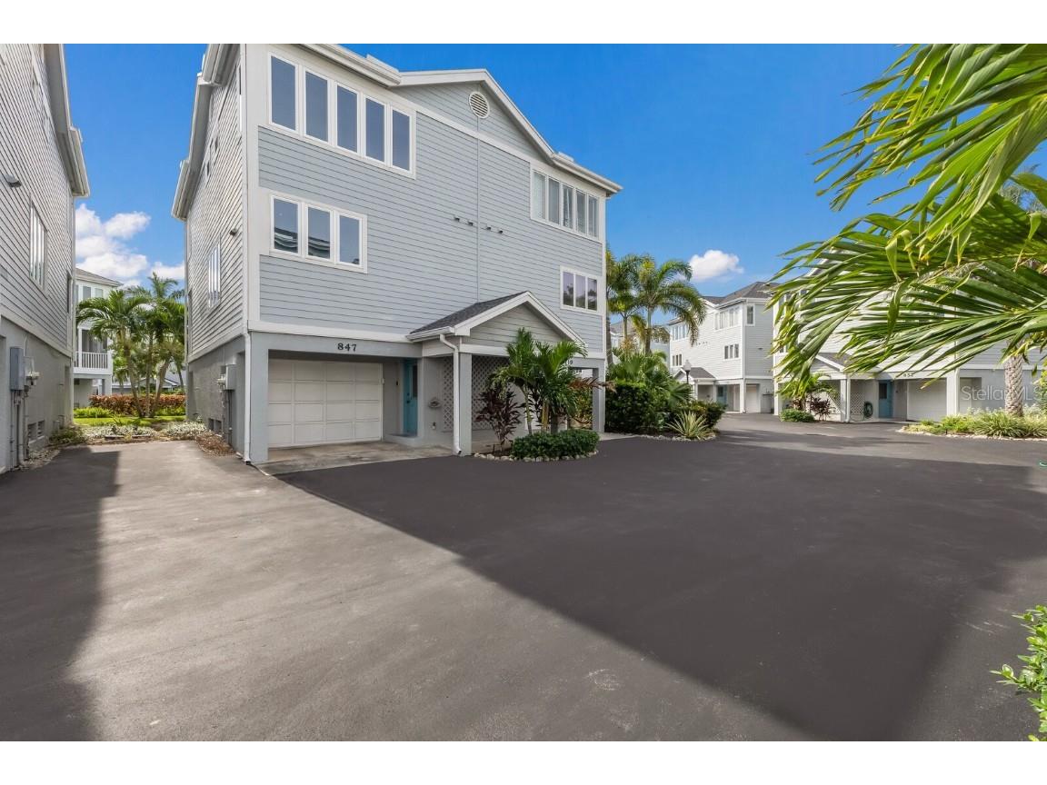 847 Evergreen Way Longboat Key FL 34228 - SARASOTA BAY A4665172 image1