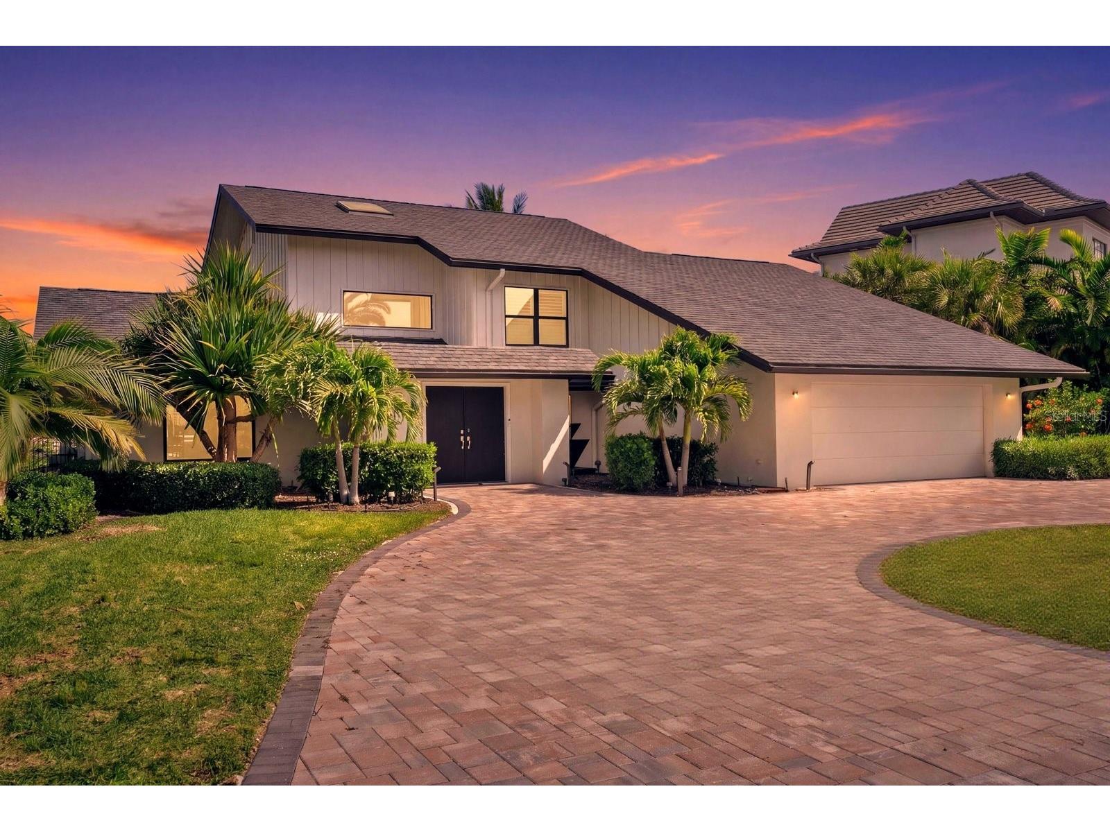 847 Freeling Drive Sarasota FL 34242 A4690268 image1