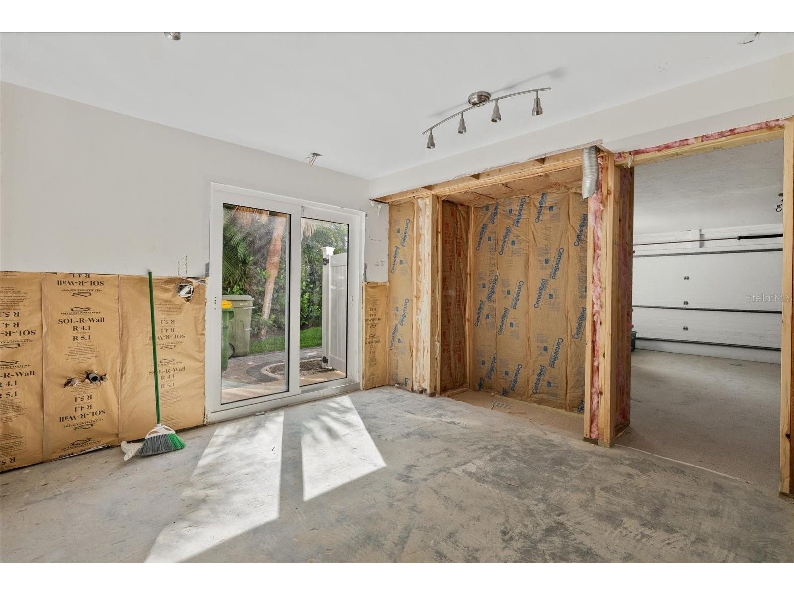 847 Freeling Drive Sarasota FL 34242 A4690268 image11