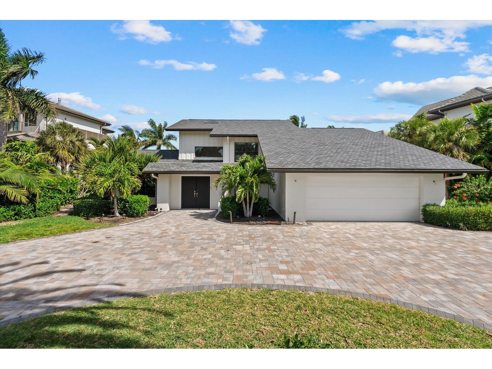 847 Freeling Drive Sarasota FL 34242 A4690268 image2