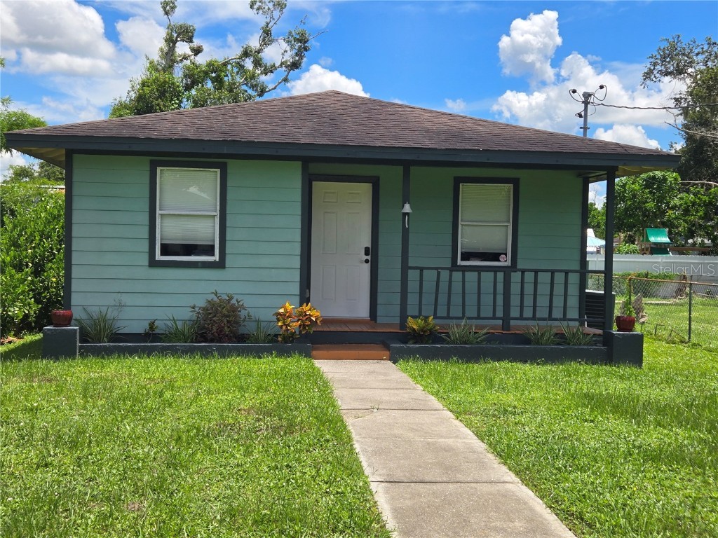 847 Hand Avenue Sarasota FL 34232 TB8320433 image1