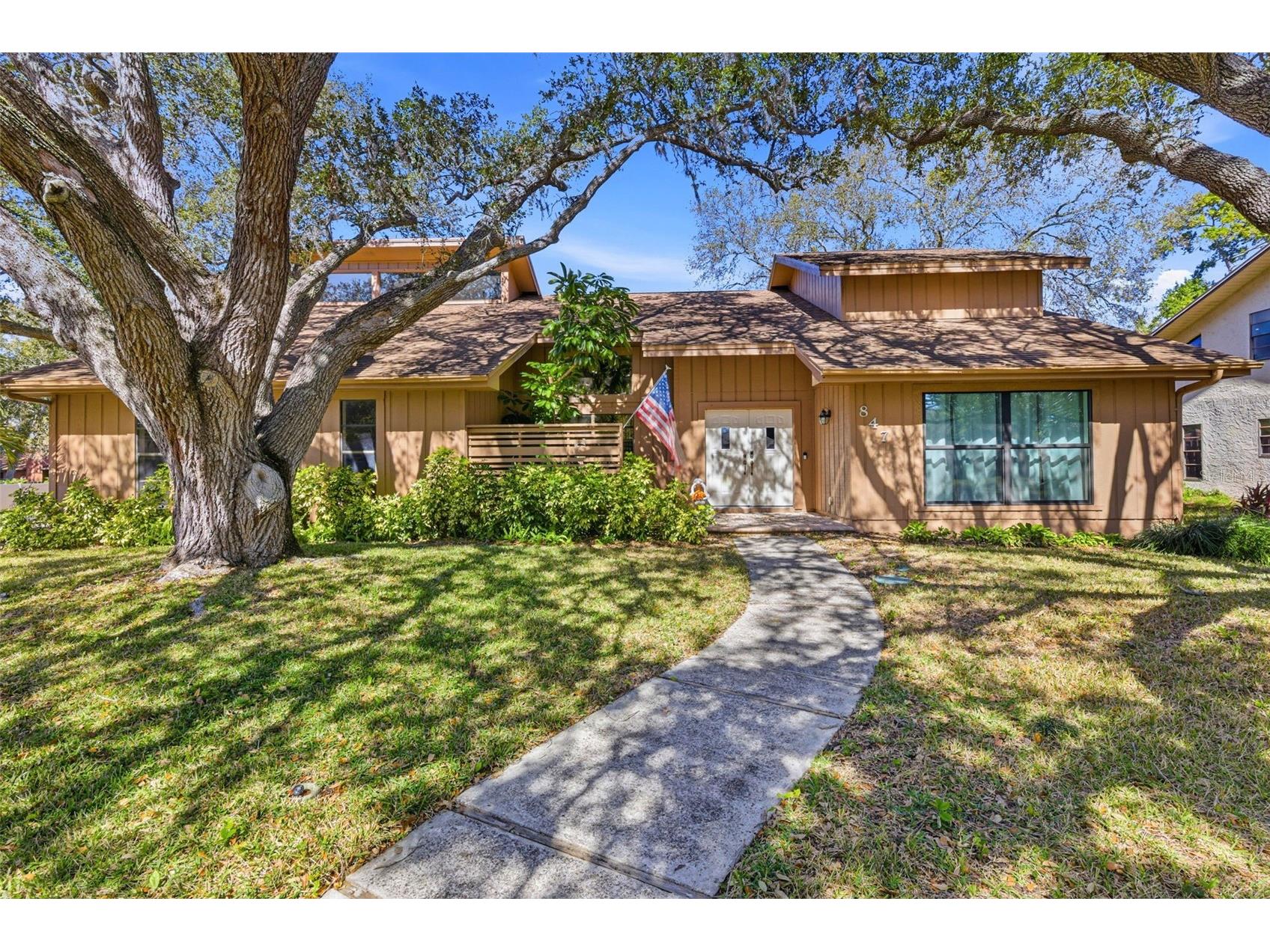 847 Hillside Drive Palm Harbor FL 34683 TB8472928 image2