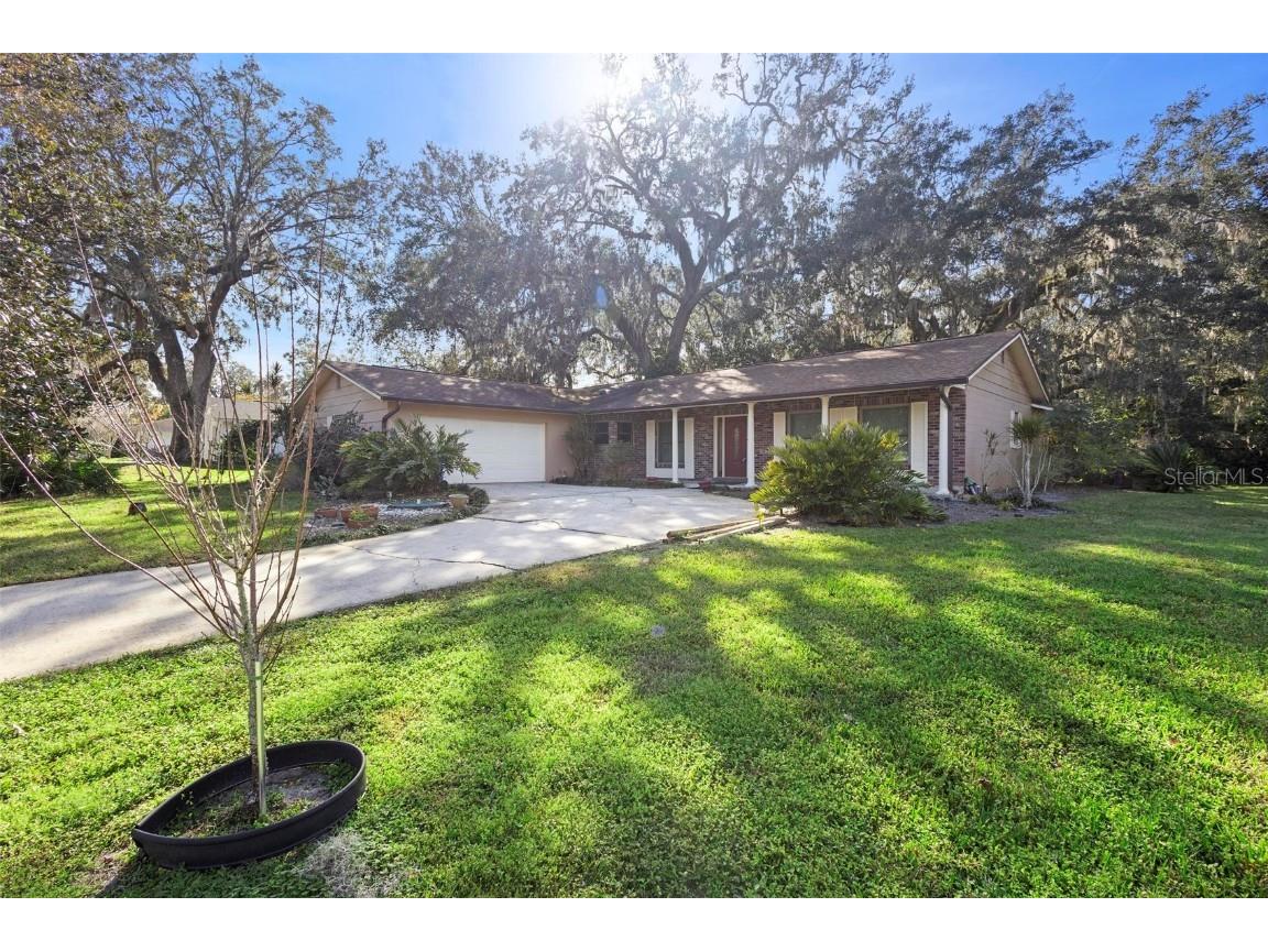 847 Lake Charm Drive Oviedo FL 32765 O6275508 image1