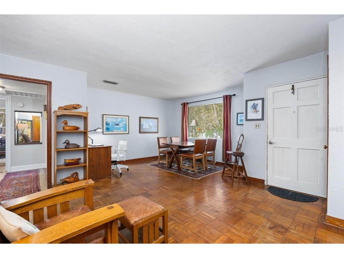 847 NE 7th Place Gainesville FL 32601 GC534379 image3