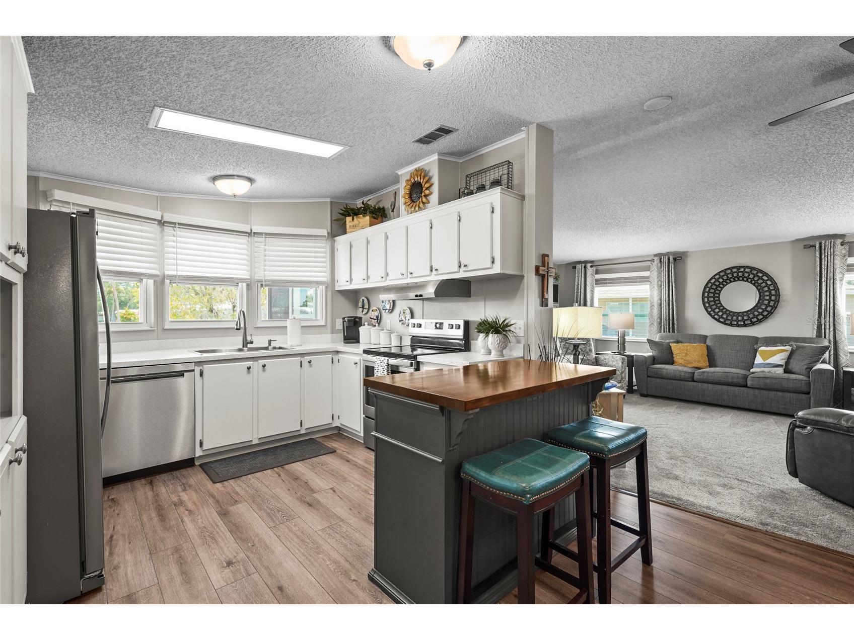 8470 Imperial Circle Palmetto FL 34221 A4679252 image4