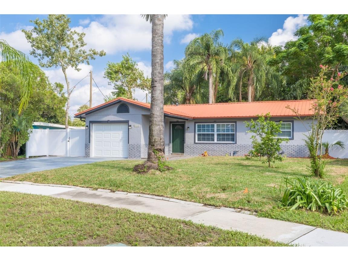8470 Lantana Drive Seminole FL 33777 U8253098 image1