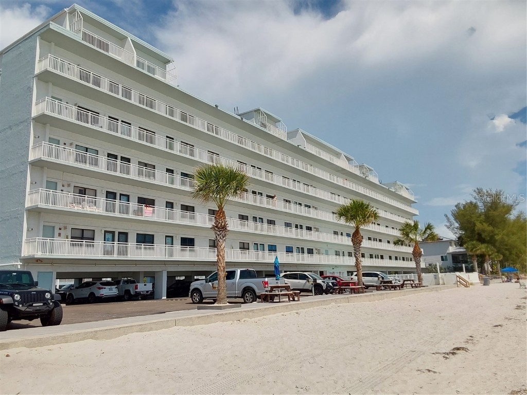 8470 W Gulf Boulevard #304 Treasure Island FL 33706 - GULF OF MEXICO TB8442569 image31