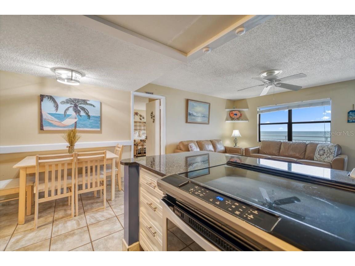 8470 W Gulf Boulevard 312, Treasure Island, FL, 33706 MLS U8230230